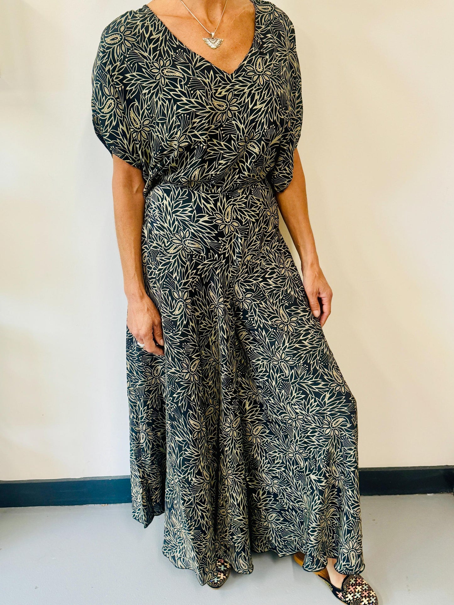 Palazzo Wide Leg Culottes flattering front V Panel Elasticated back panel - JayKayBoutiqueOnline