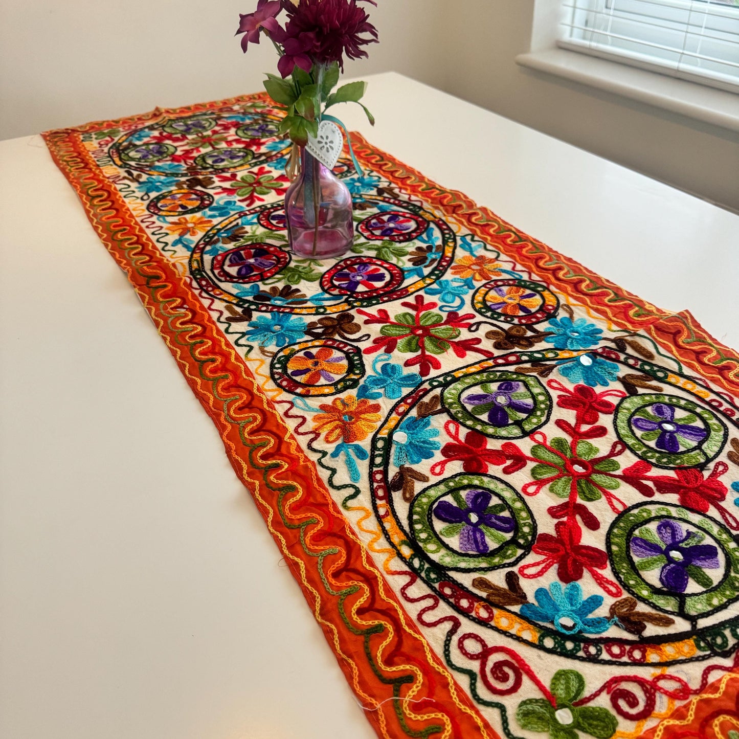 Table Runner Elephant Floral - JayKayBoutiqueOnline