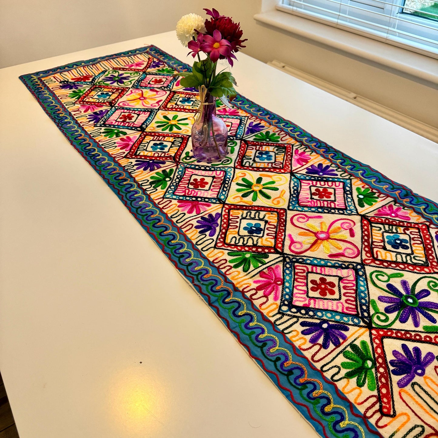 Table Runner Elephant Floral - JayKayBoutiqueOnline