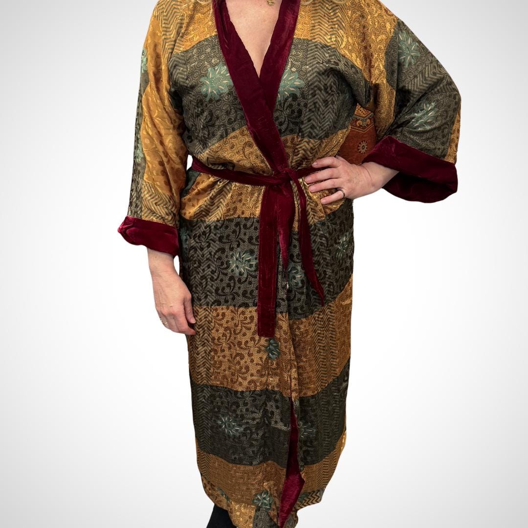 Robe Reversible Velvet Robe - JayKayBoutiqueOnline