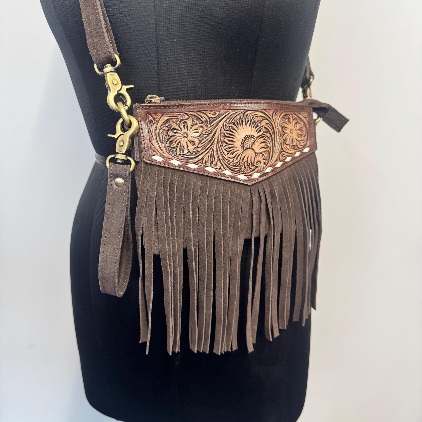 Suede Fringe Crossbody Bag - JayKayBoutiqueOnline