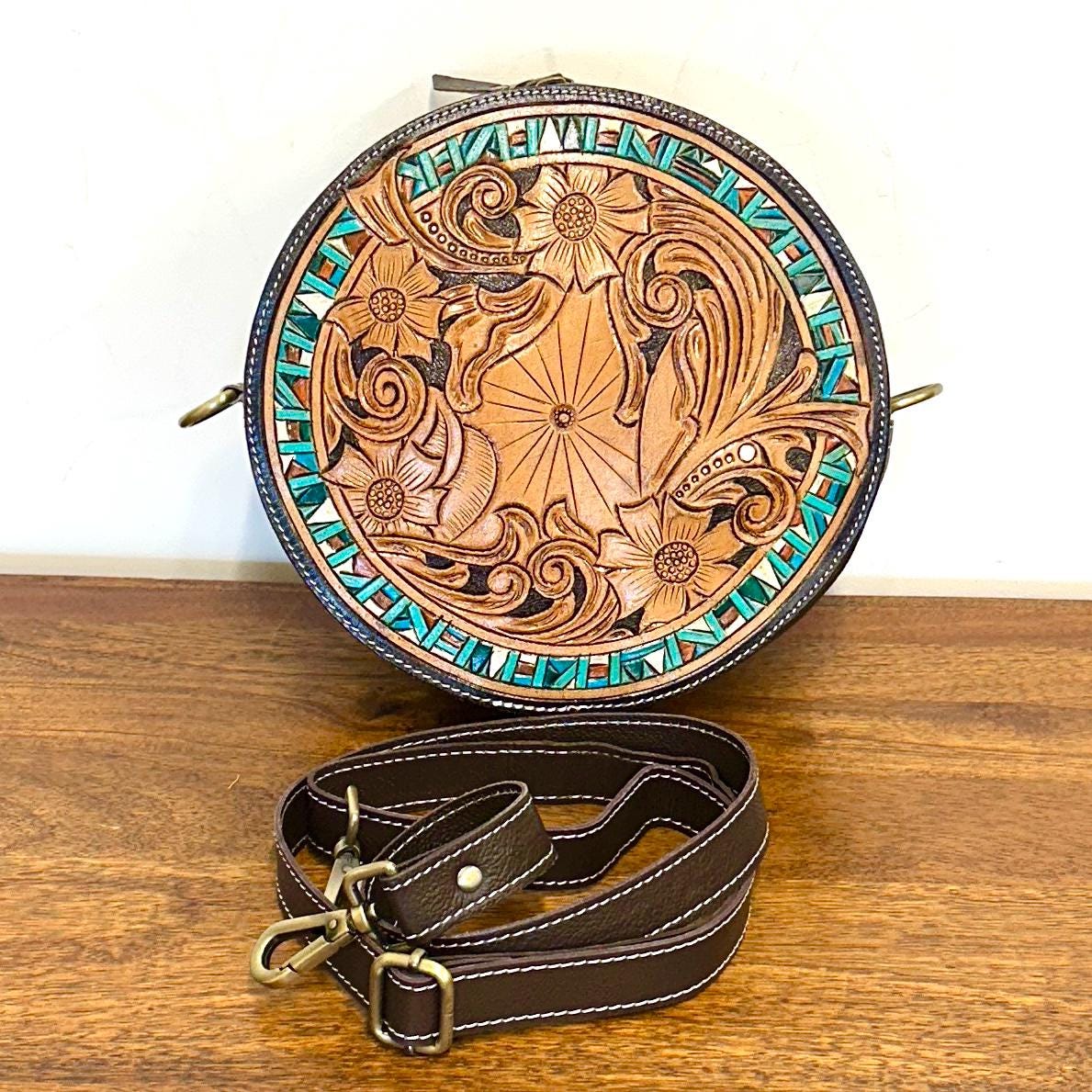 Round Leather Western Style Shoulder Bag - JayKayBoutiqueOnline