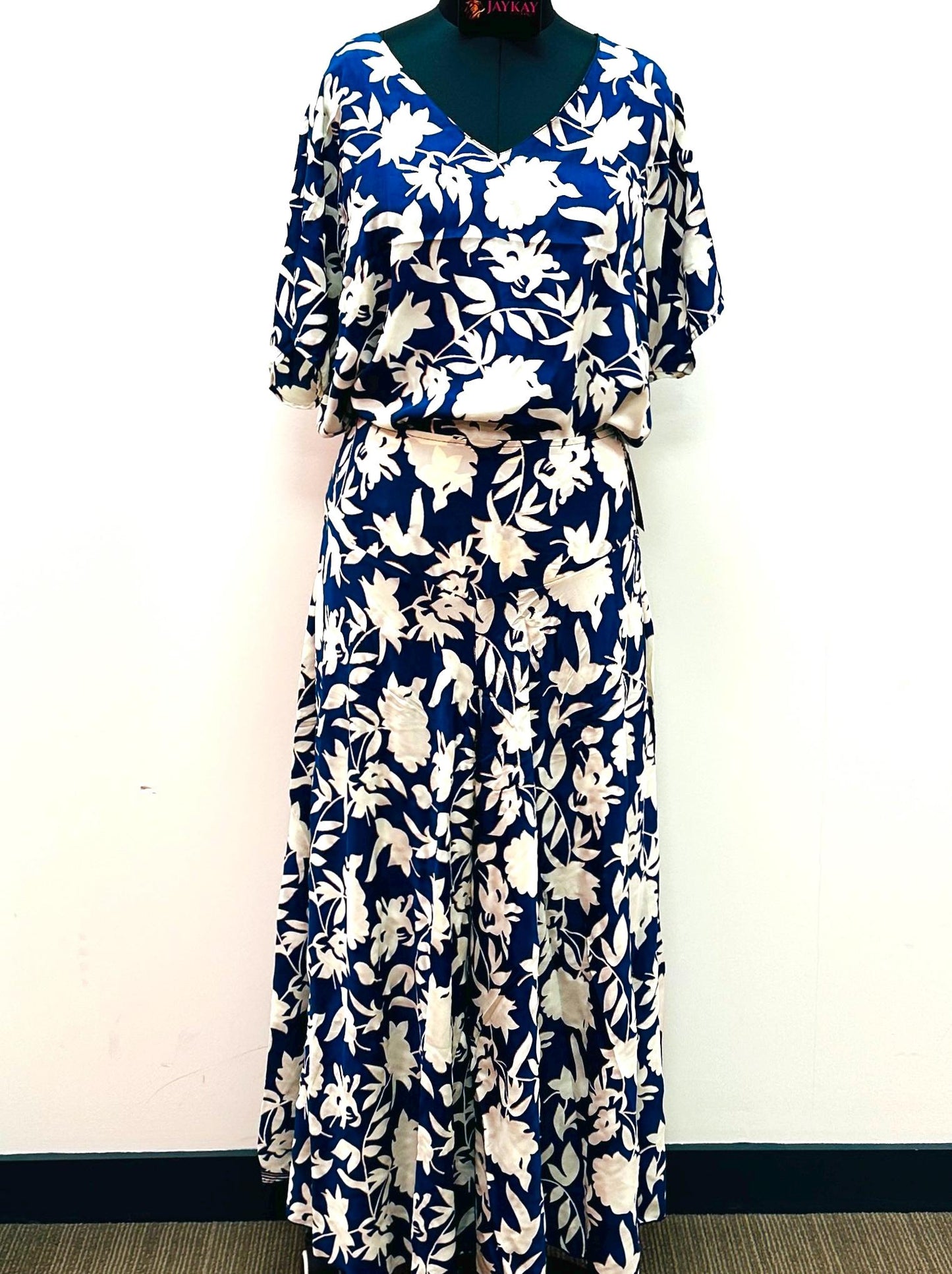 Palazzo Size 16+ Wide Leg Culottes flattering front V Panel Elasticated back panel - JayKayBoutiqueOnline