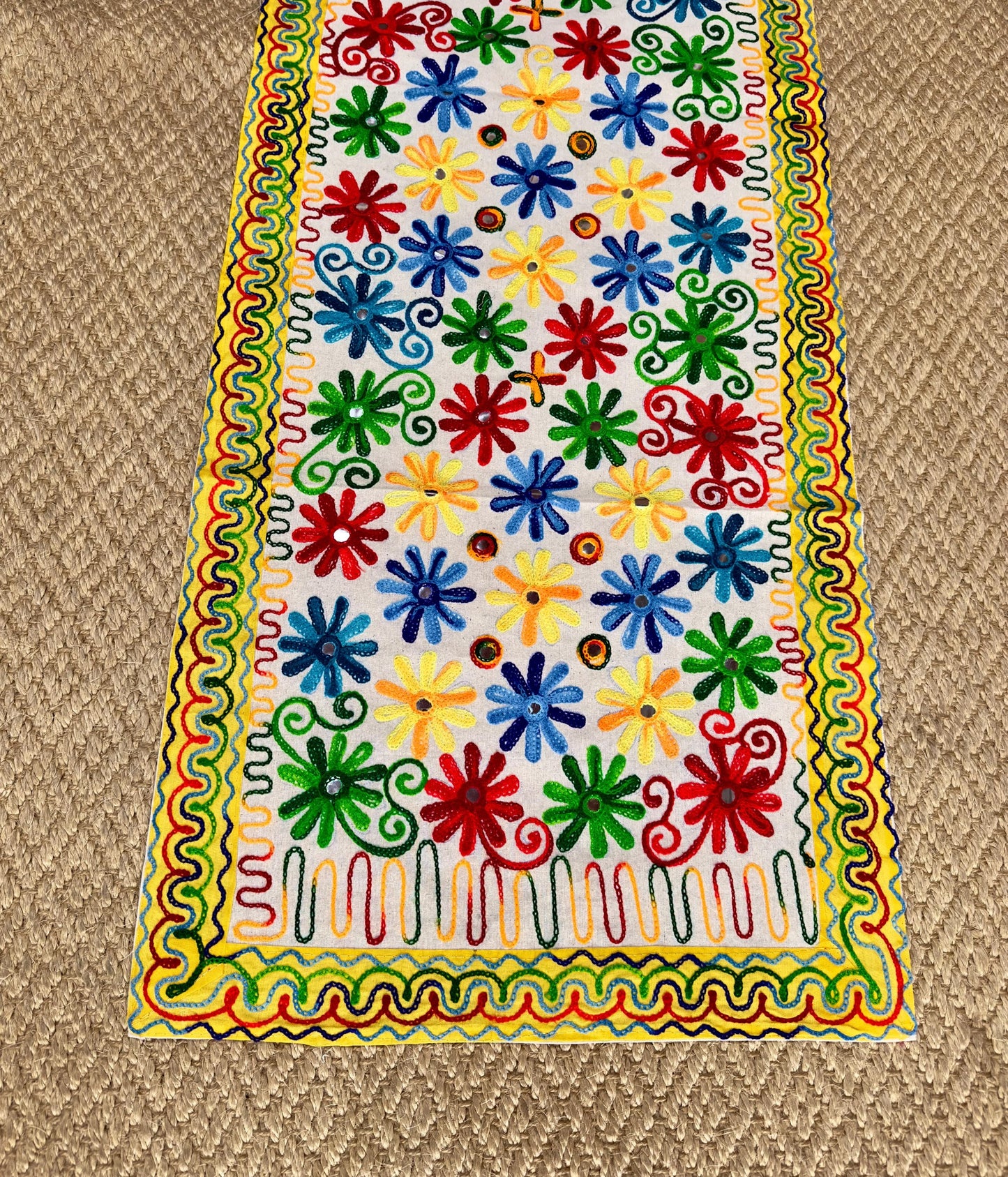 Table Runner Elephant Floral - JayKayBoutiqueOnline