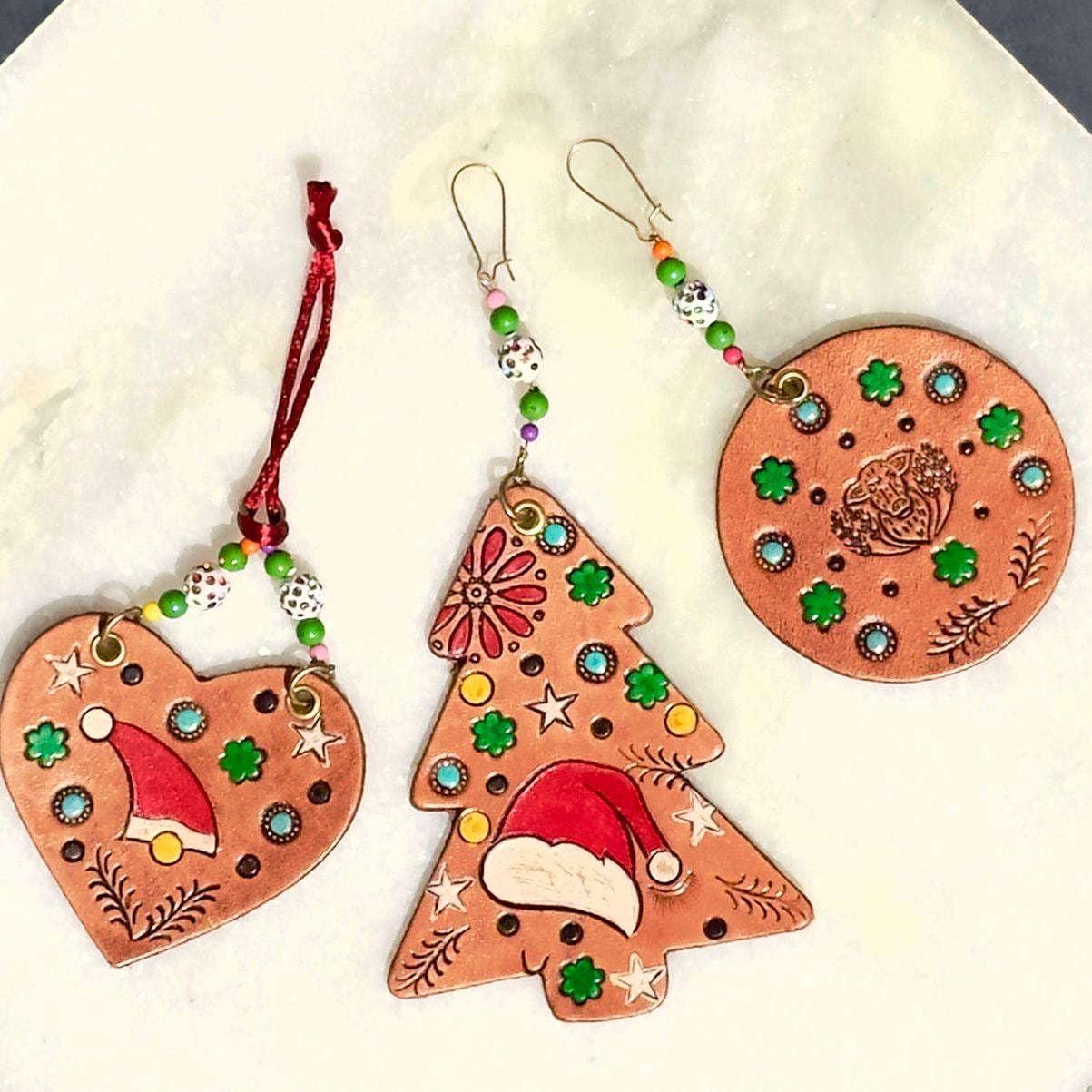 Handmade Leather Christmas Decoration: Hand-Painted Tree, Heart, or Round Design, Rustic Holiday Decor - JayKayBoutiqueOnline