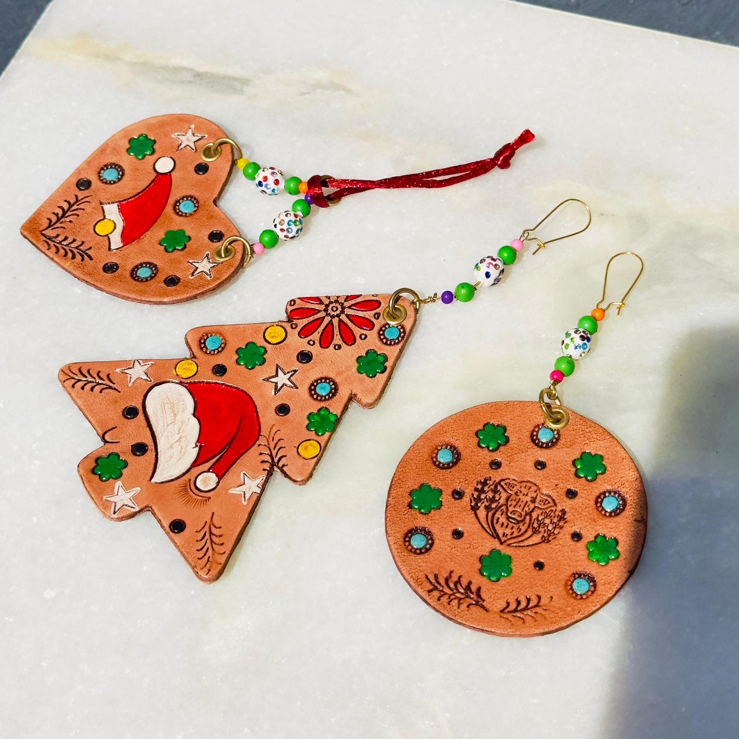 Handmade Leather Christmas Decoration: Hand-Painted Tree, Heart, or Round Design, Rustic Holiday Decor - JayKayBoutiqueOnline