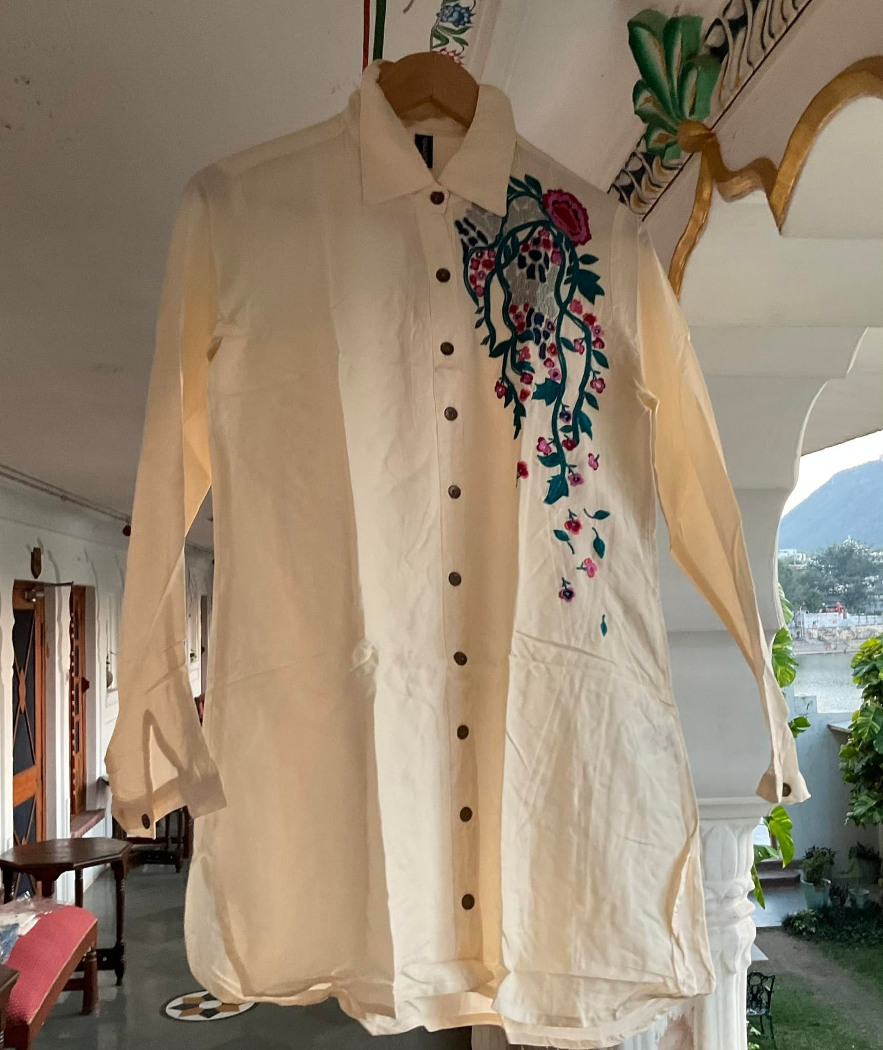 Embroidered Western Shirt - JayKayBoutiqueOnline