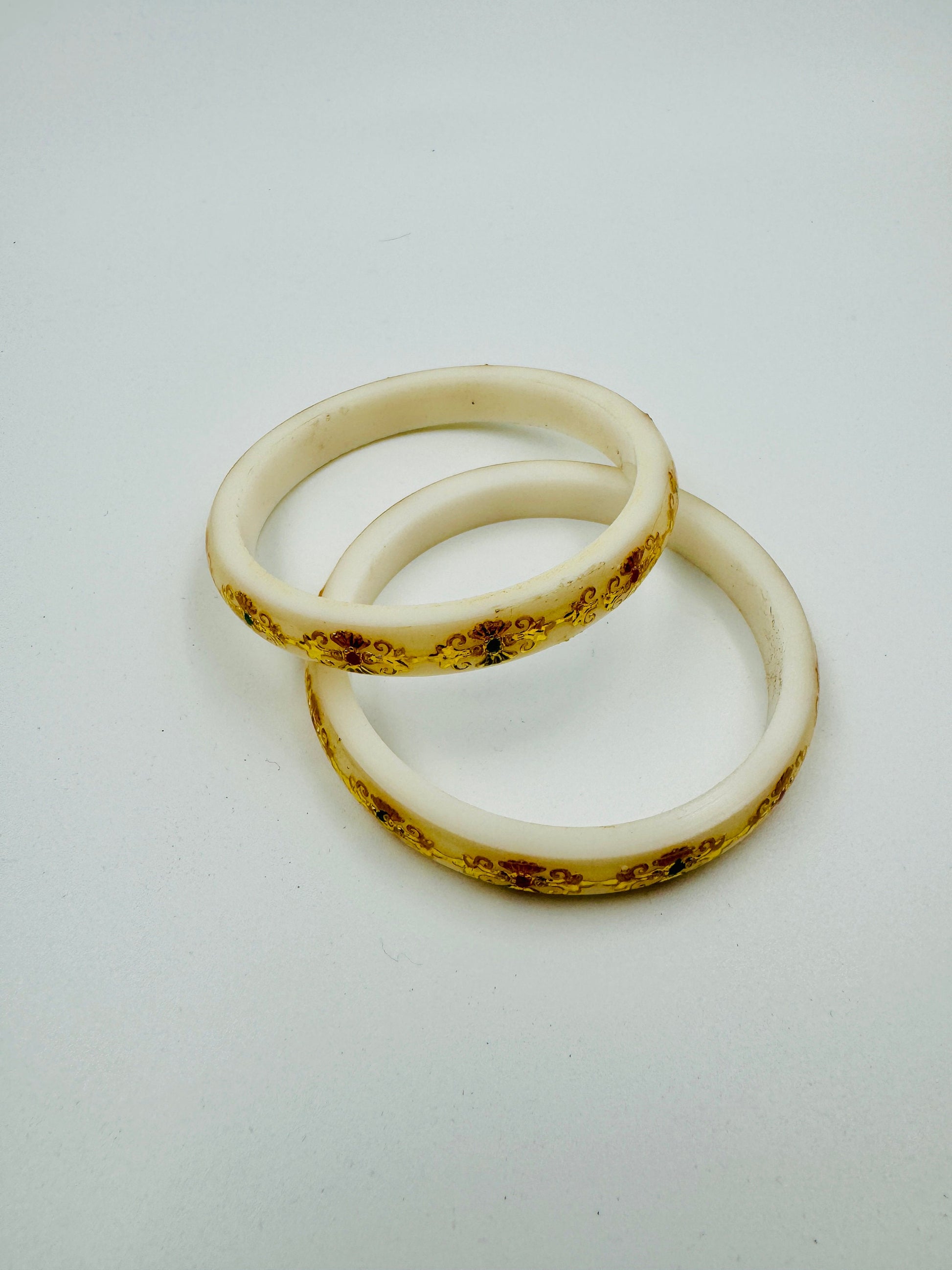 Stylish Acrylic Indian Bangle Set of 2 - JayKayBoutiqueOnline
