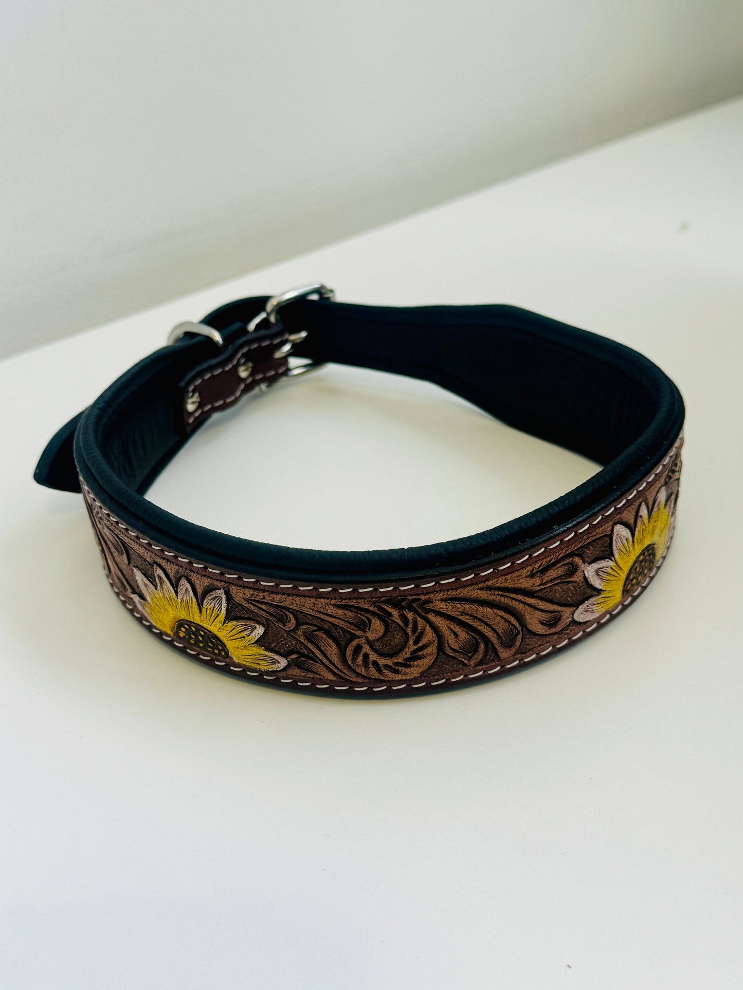 Hand Carved Leather Dog Collar Padded - JayKayBoutiqueOnline