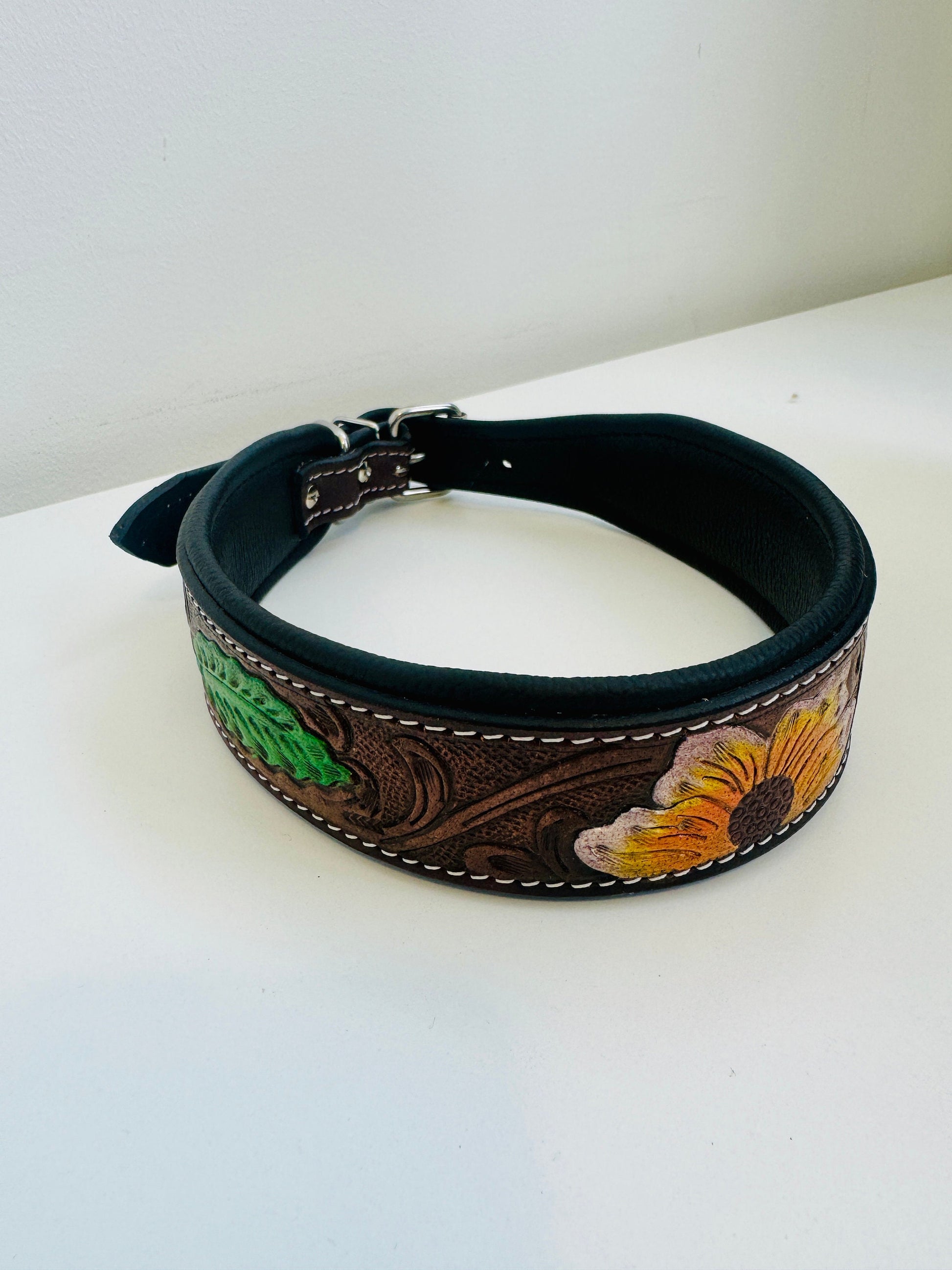 Hand Carved Leather Dog Collar Padded - JayKayBoutiqueOnline