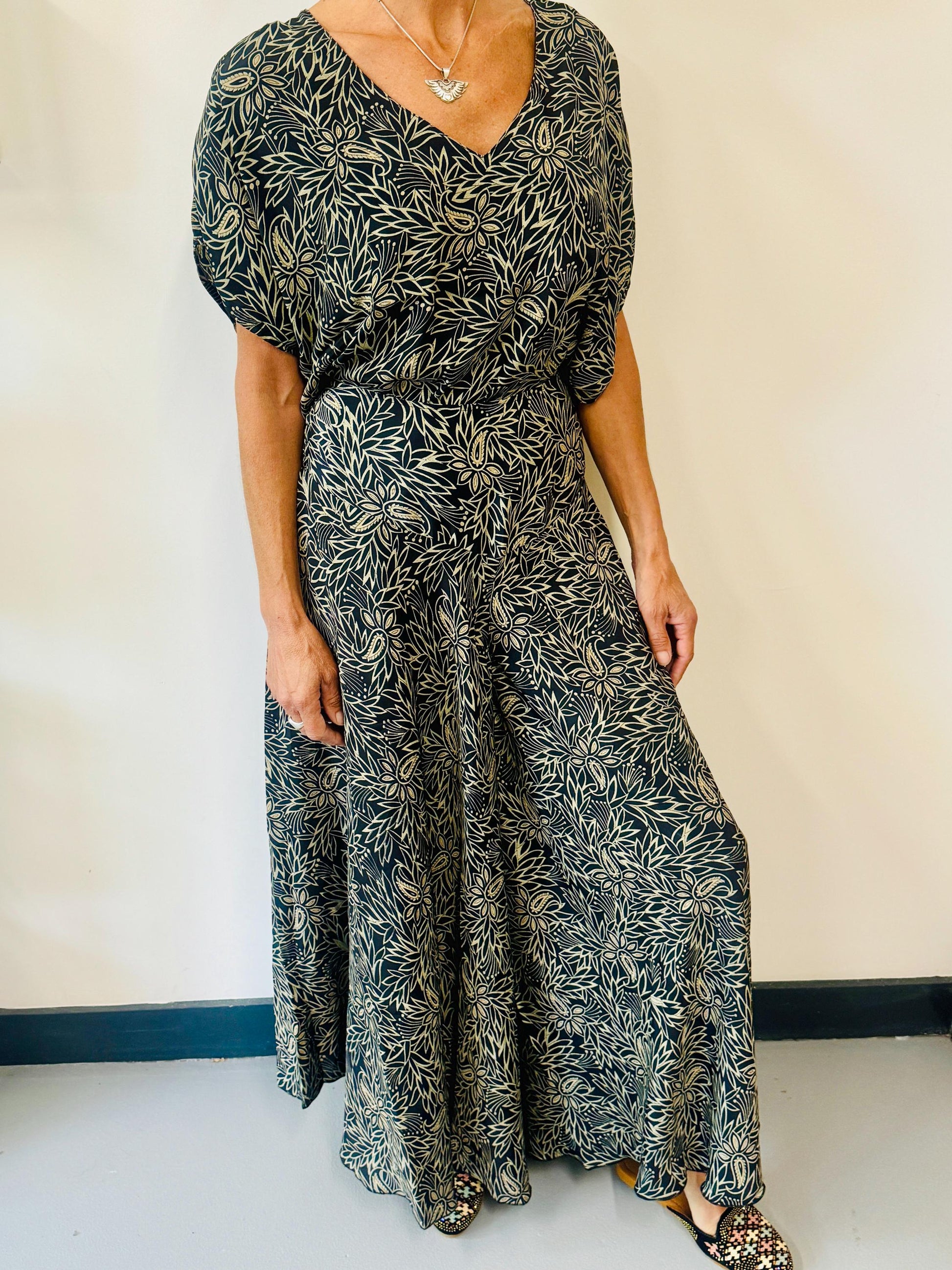 Palazzo Wide Leg Culottes flattering front V Panel Elasticated back panel - JayKayBoutiqueOnline