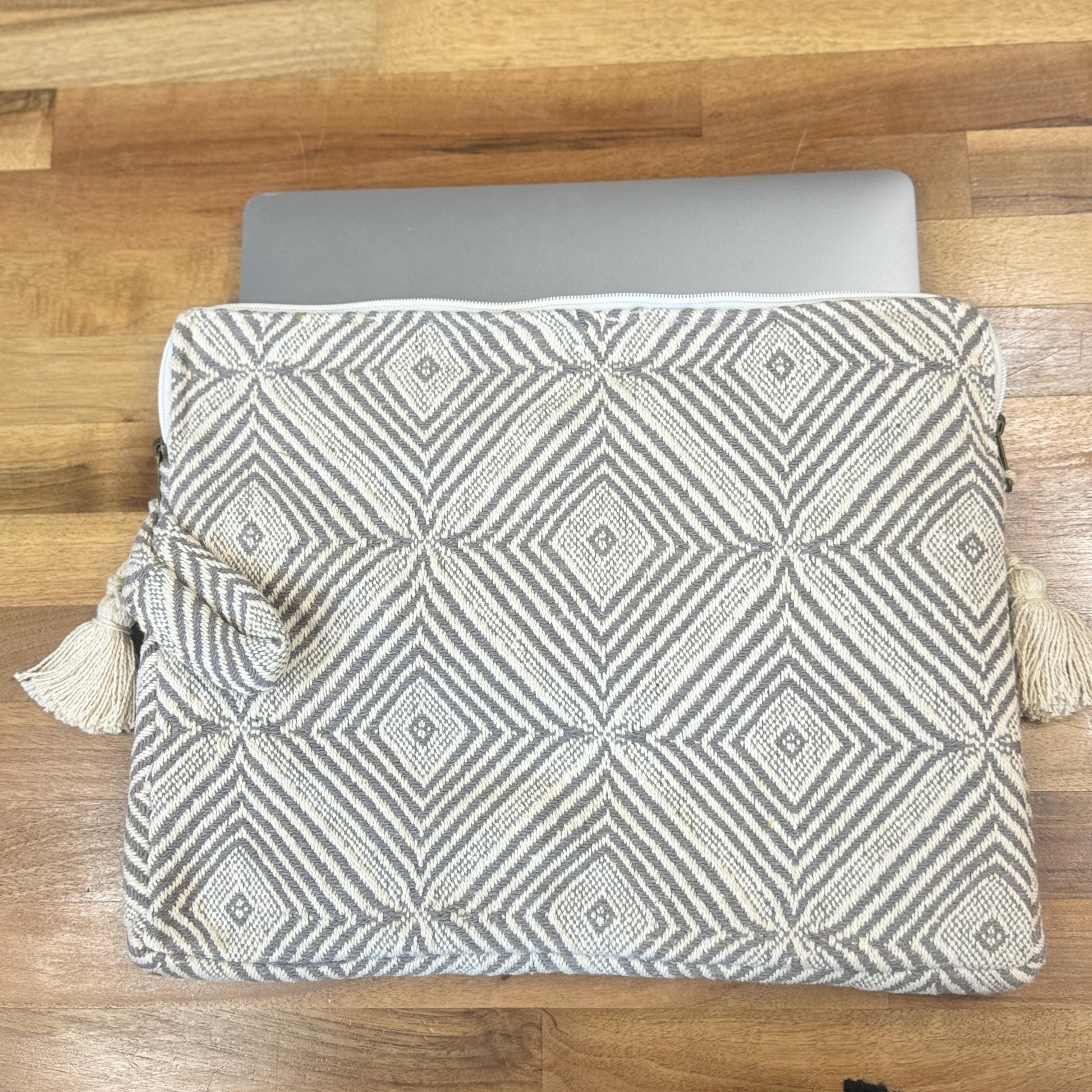 Eco-Friendly Hemp Laptop Sleeve Case - JayKayBoutiqueOnline