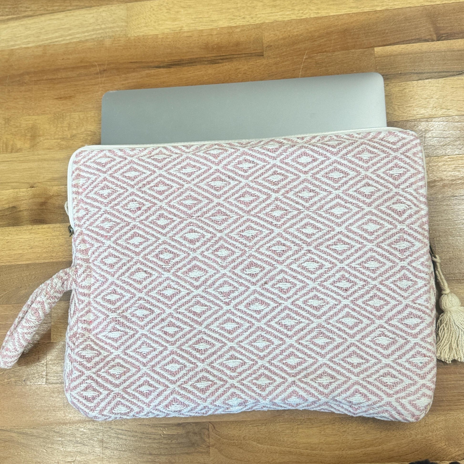 Eco-Friendly Hemp Laptop Sleeve Case - JayKayBoutiqueOnline