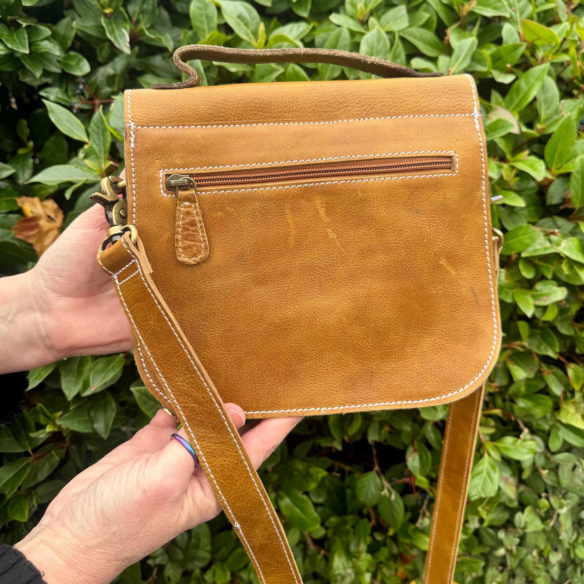 Classic Leather Handbag Boot Stitch and Shoulder Strap - JayKayBoutiqueOnline