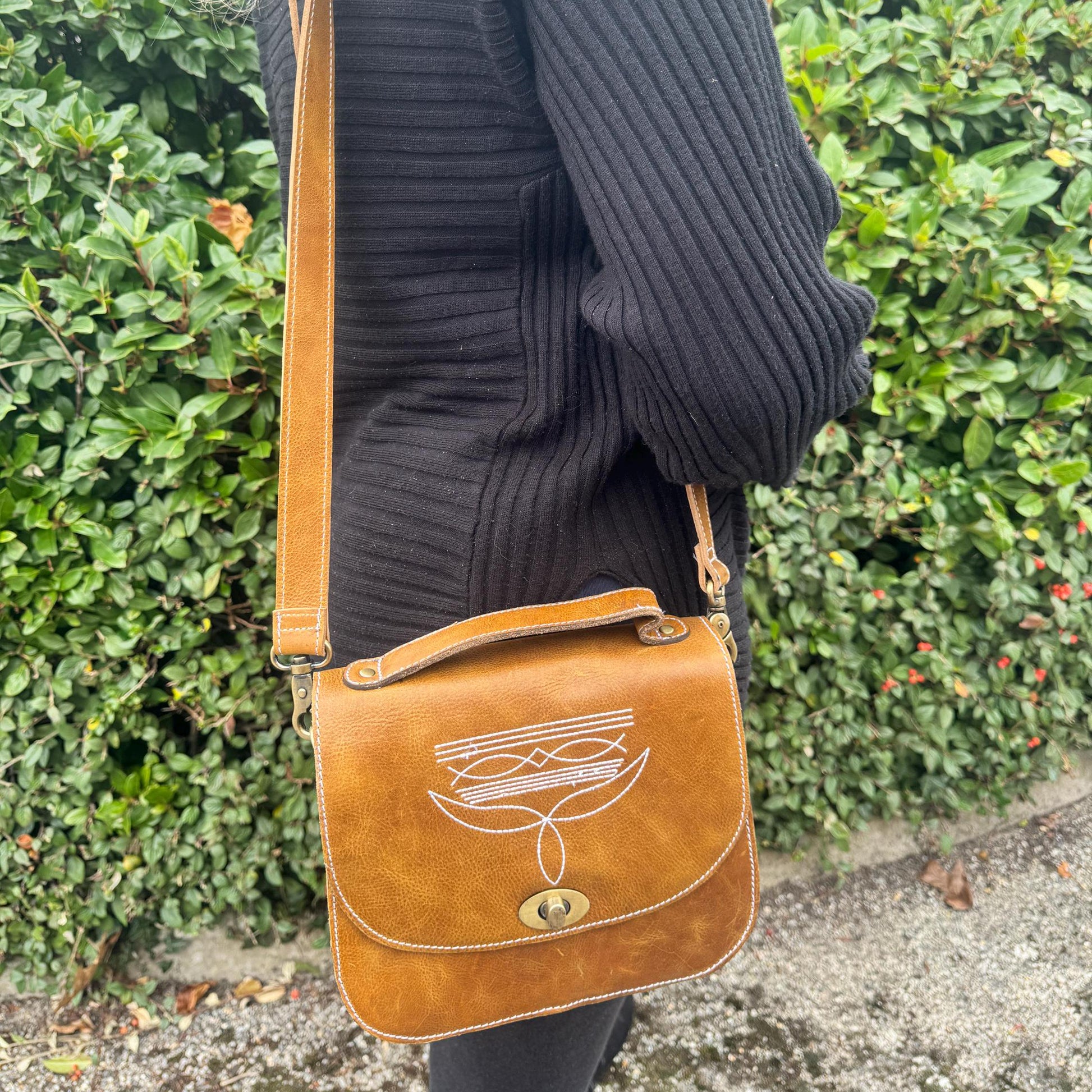 Classic Leather Handbag Boot Stitch and Shoulder Strap - JayKayBoutiqueOnline