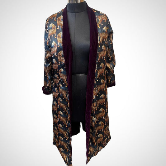 Reversible Tiger Print satin and Velvet Coat - JayKayBoutiqueOnline