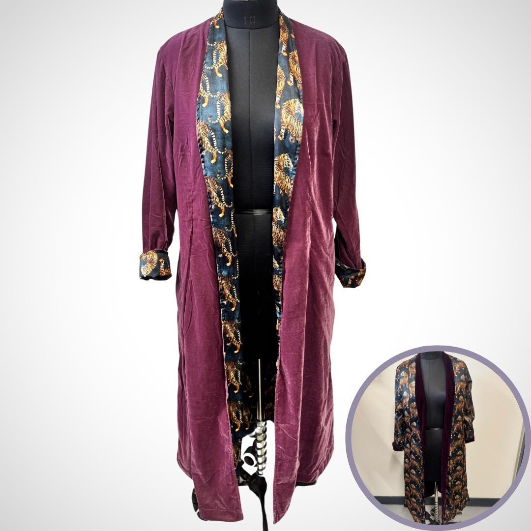 Reversible Velvet Duster Jacket with Tiger Print - JayKayBoutiqueOnline