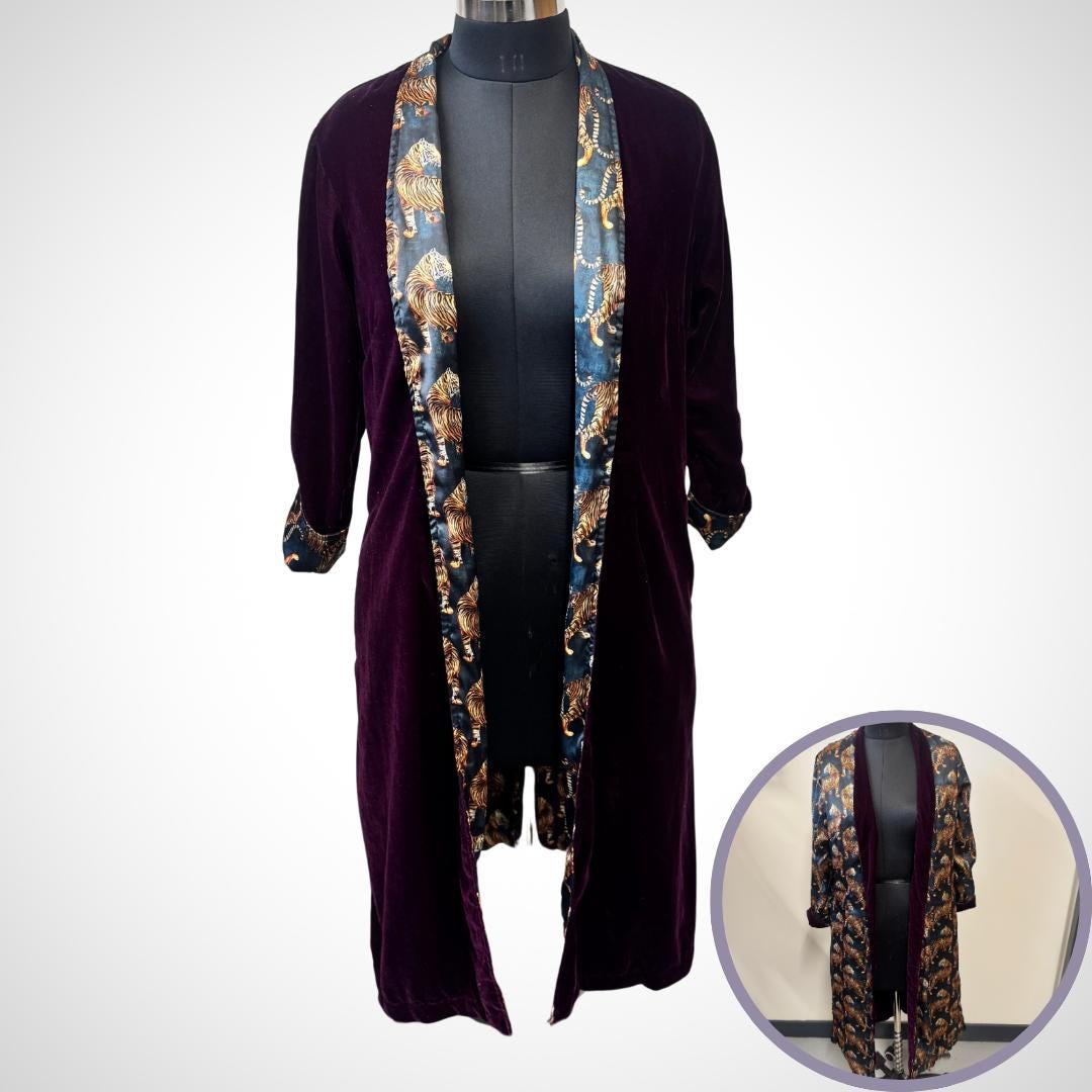 Reversible Velvet Duster Jacket with Tiger Print - JayKayBoutiqueOnline