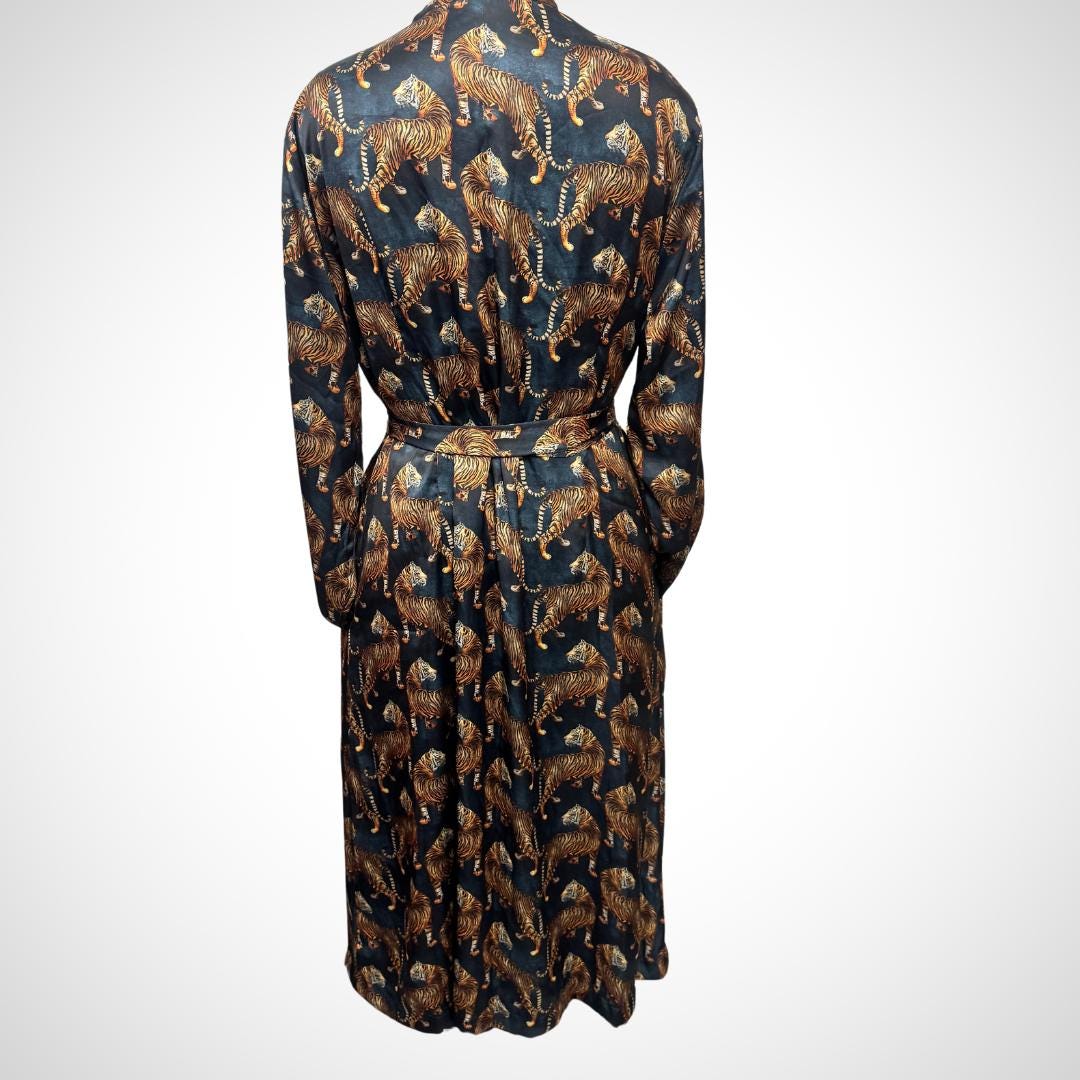 Satin Robe with Bengal Tiger Print - JayKayBoutiqueOnline