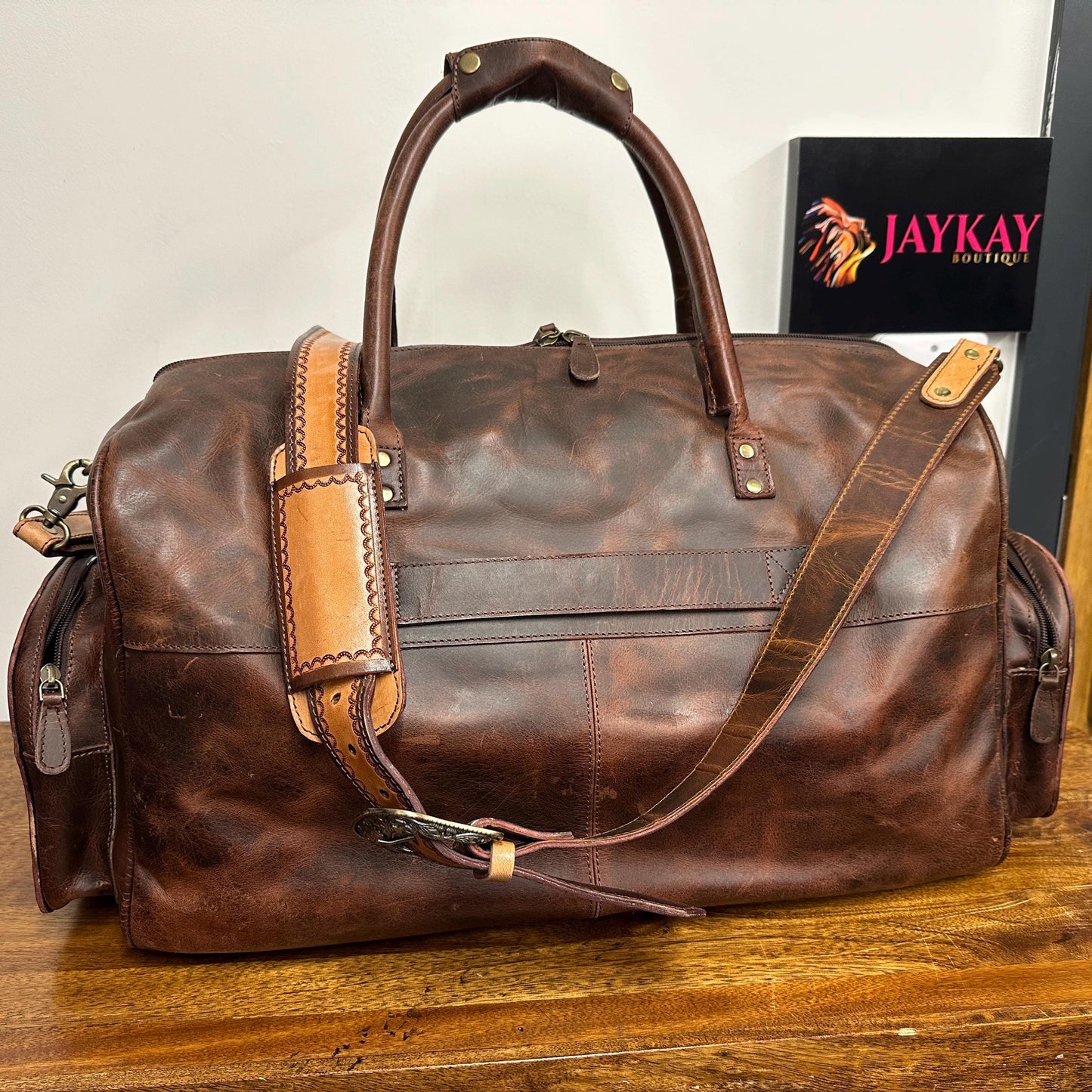 Western Style Leather Duffel Bag - JayKayBoutiqueOnline