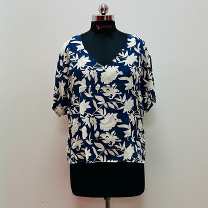 Oversized Silk V-Neck Top - JayKayBoutiqueOnline