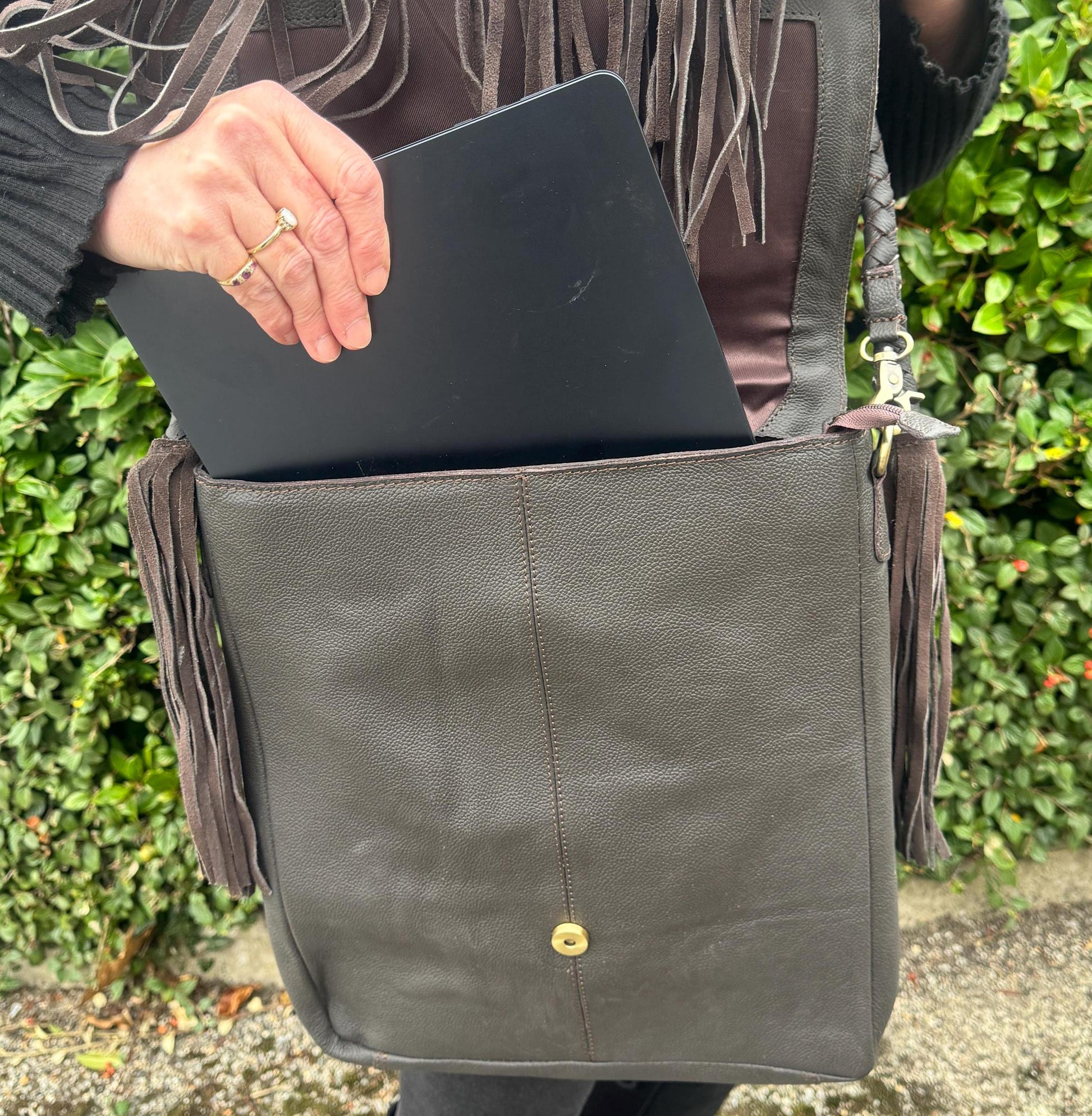 Leather Fringed Laptop Kilim Messenger - JayKayBoutiqueOnline