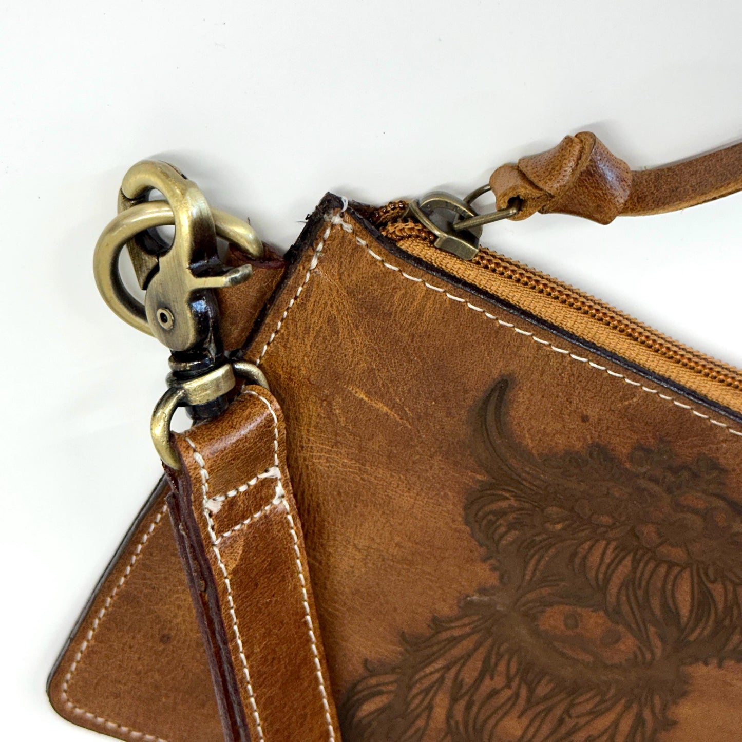 Handcrafted Highland Cow Leather Purse Pouch - JayKayBoutiqueOnline