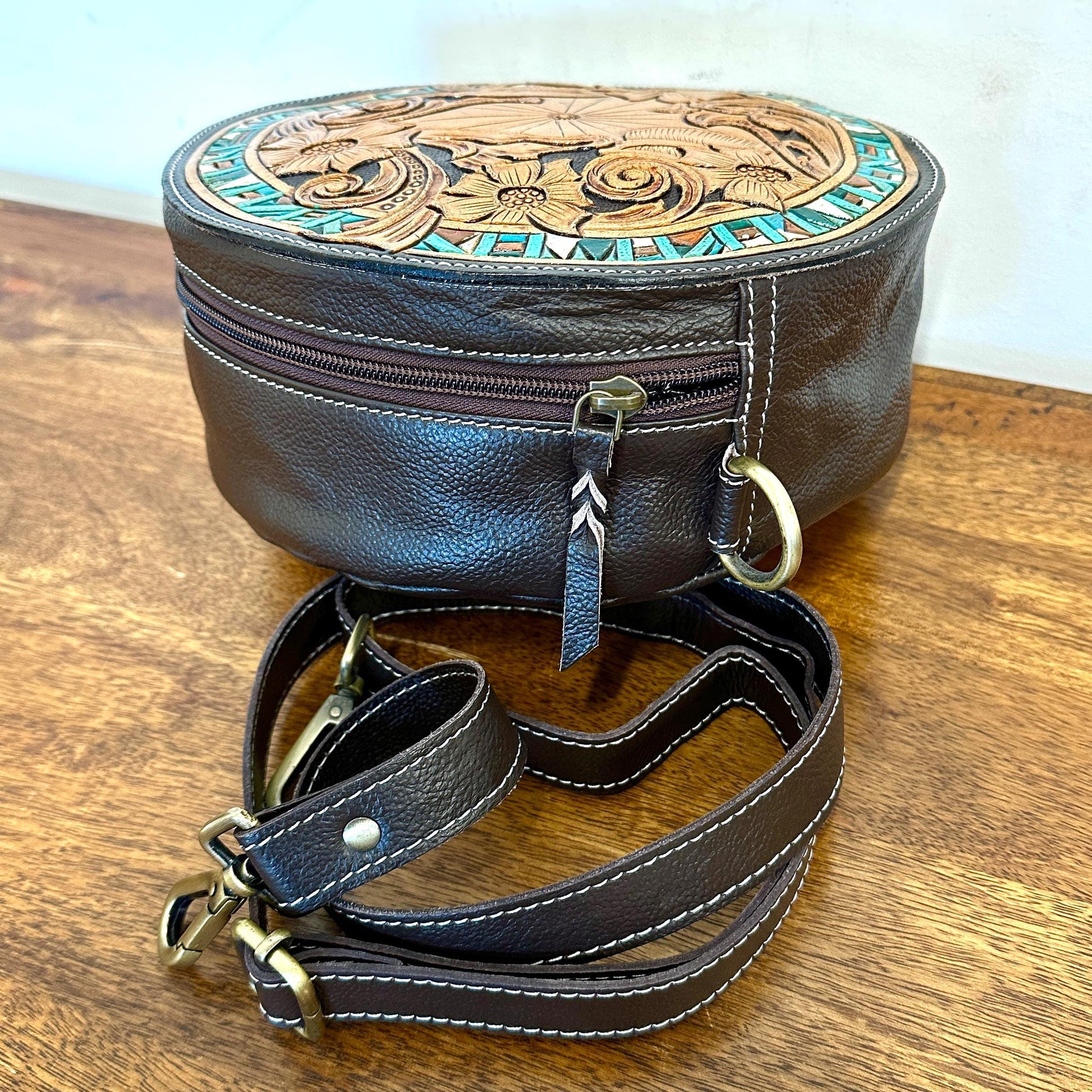 Round Leather Western Style Shoulder Bag - JayKayBoutiqueOnline