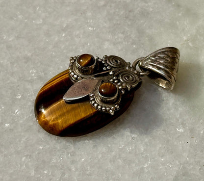 Owl Tiger's Eye Pendant - JayKayBoutiqueOnline