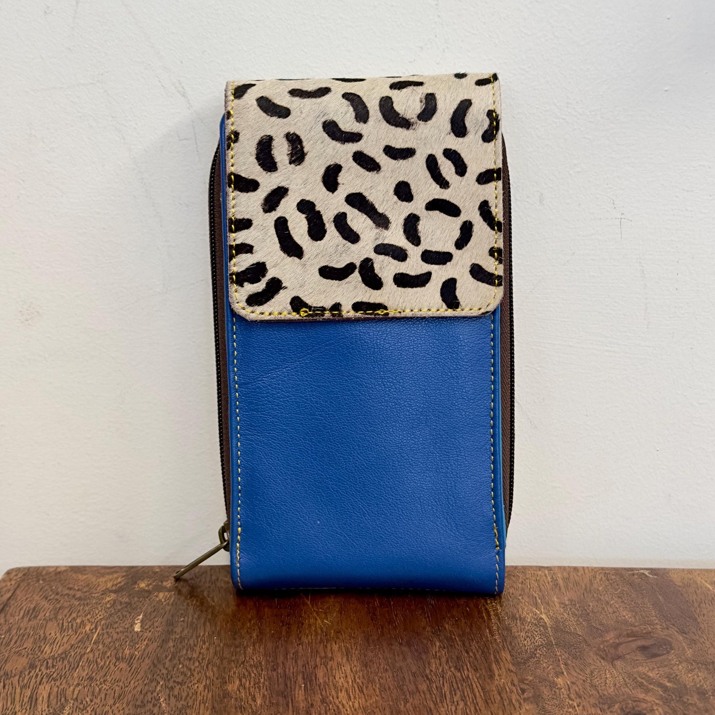 Leather Phone Bag with hide - JayKayBoutiqueOnline