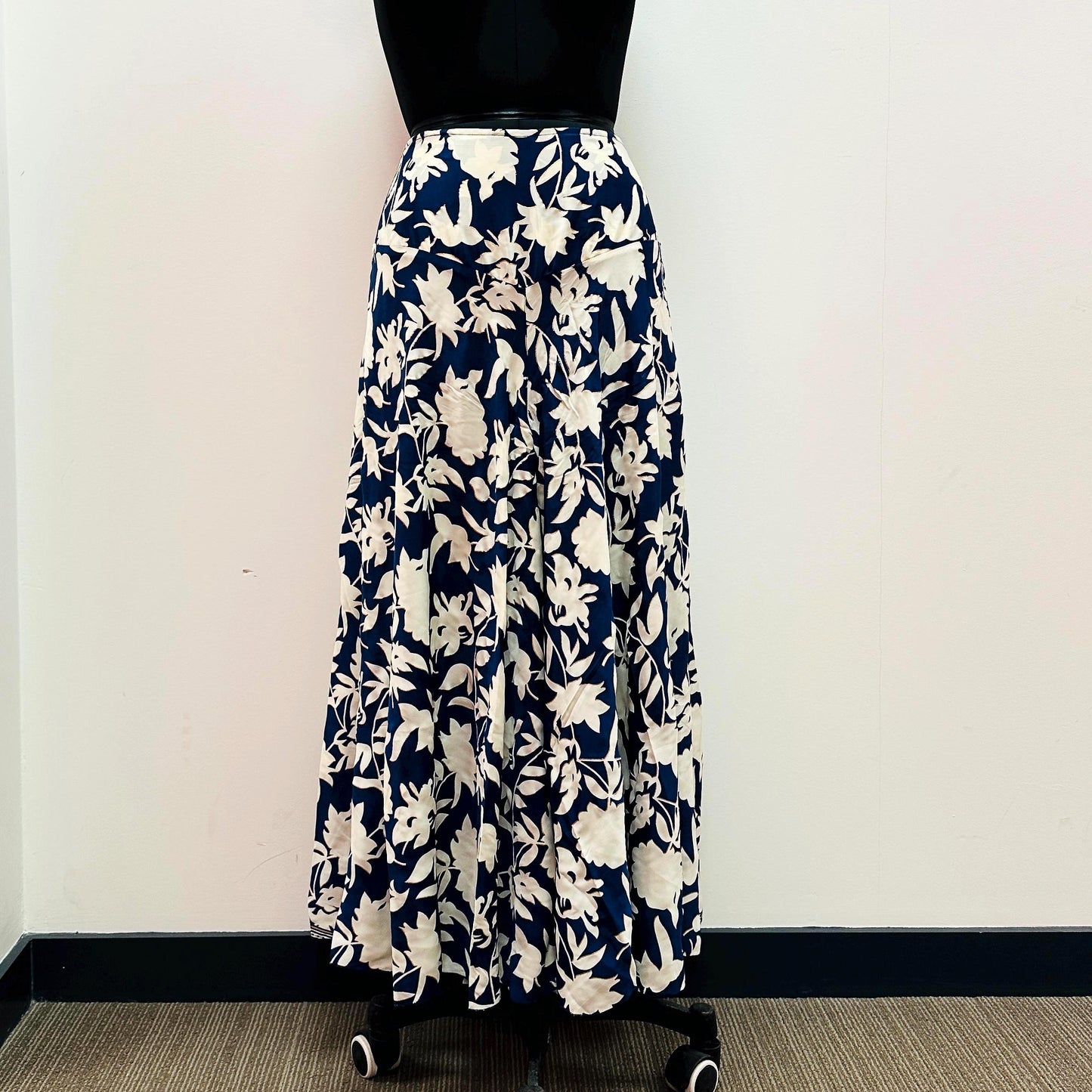 Silk Blend Palazzo Culottes - JayKayBoutiqueOnline