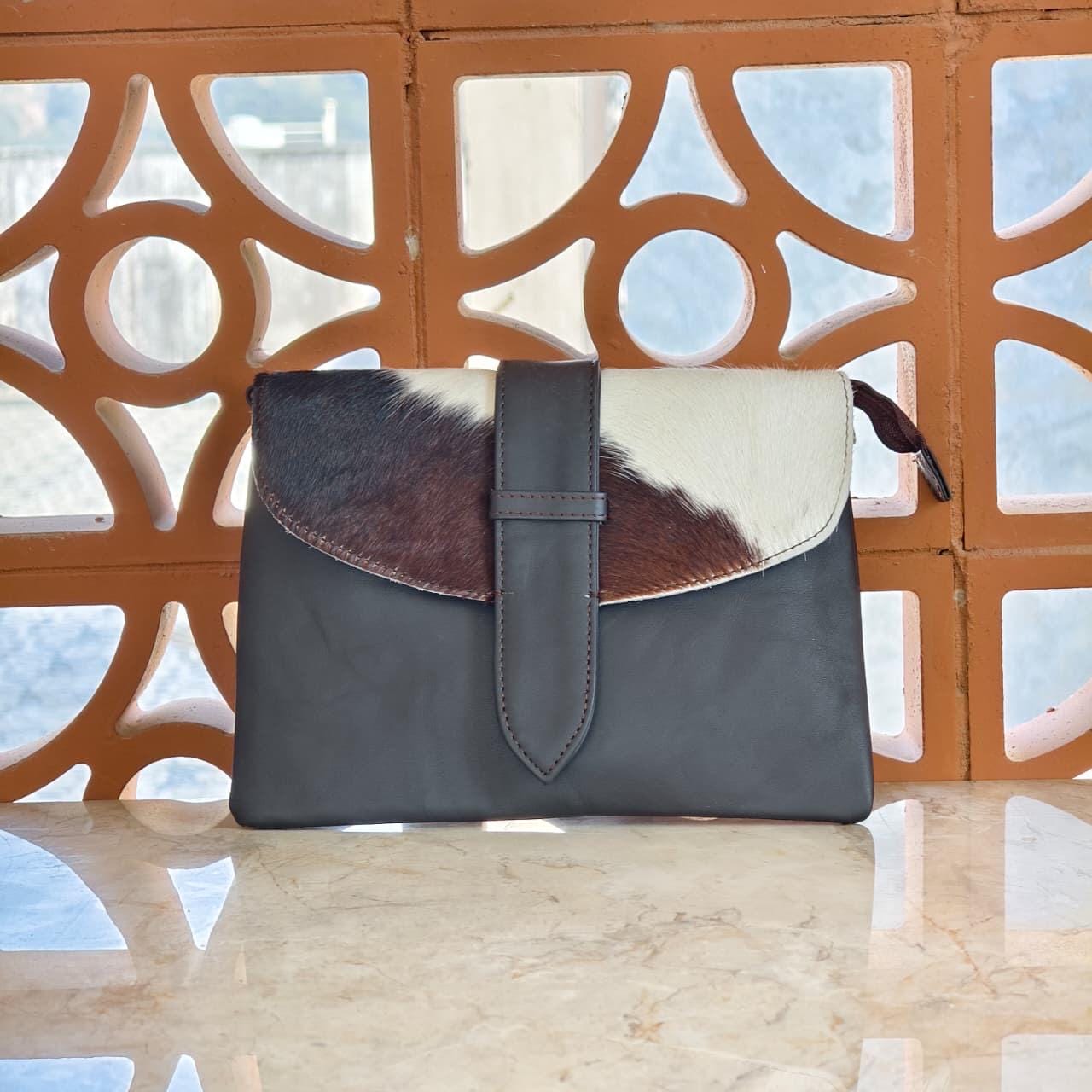 Leather Cowhide Crossbody Clutch Bag with Detachable Strap - JayKayBoutiqueOnline