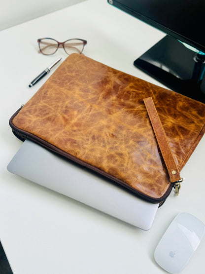 Full Grain Leather Laptop Sleeve 14inch - JayKayBoutiqueOnline
