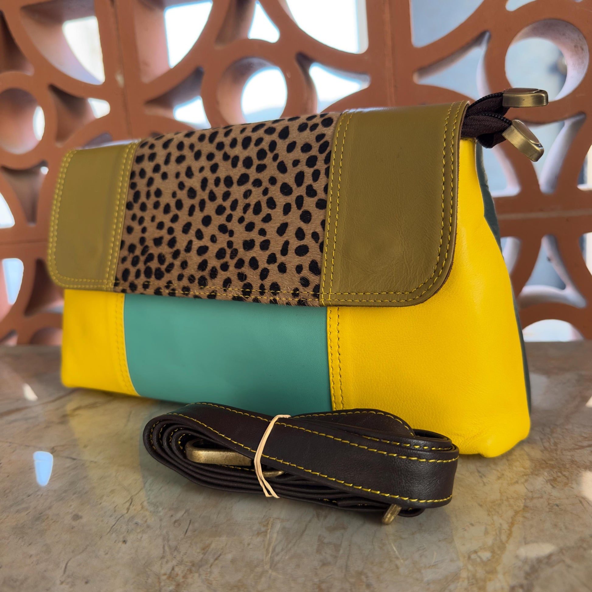 Block Coloured Leather Crossbody Bag - JayKayBoutiqueOnline