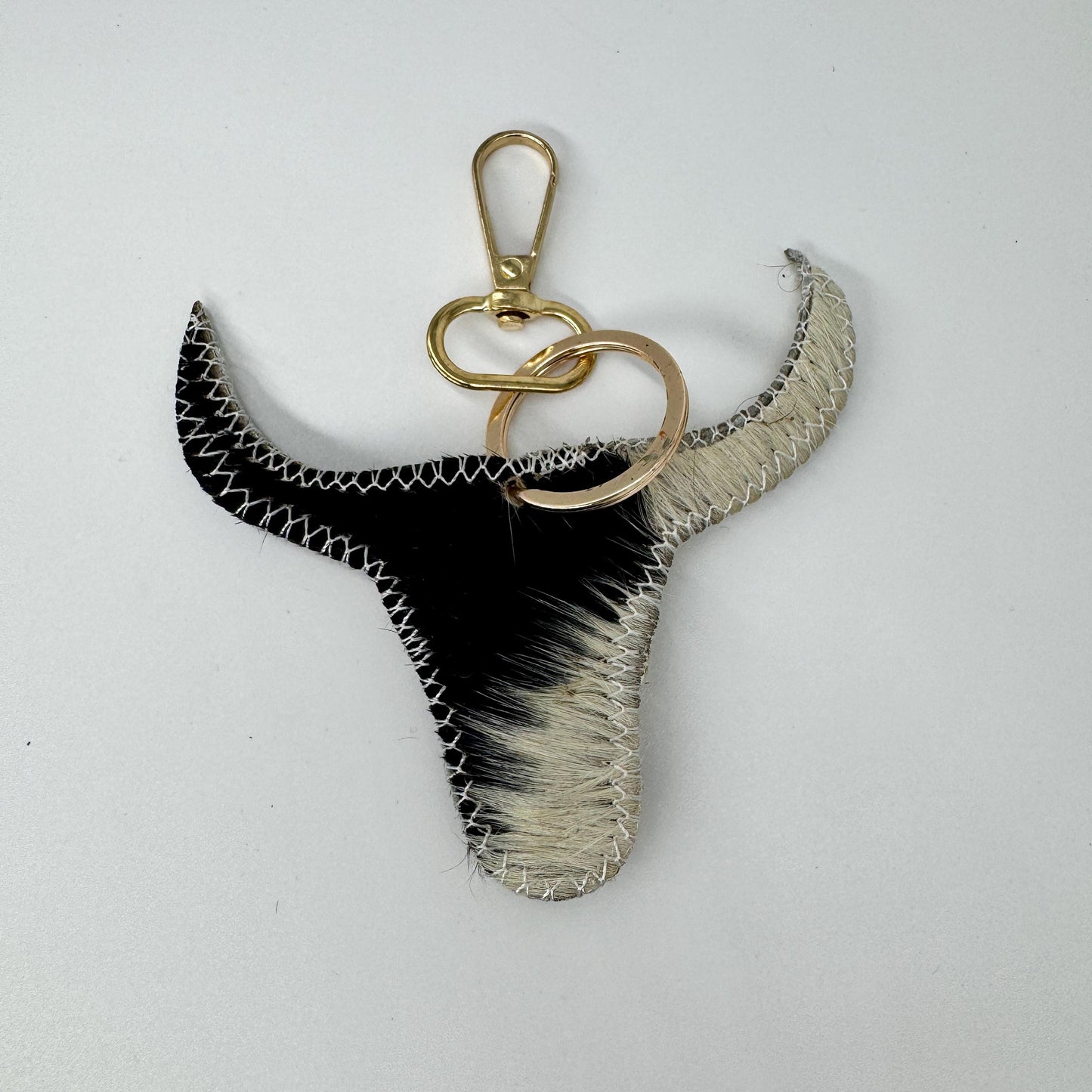 Cowhide Steer Head Keychain - Western Leather Key Fob - Rustic Farmhouse Charm - JayKayBoutiqueOnline