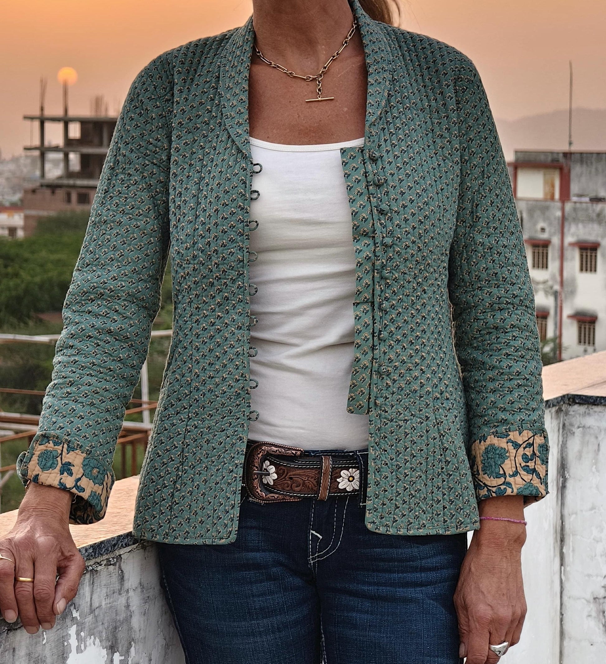 Handmade Quilted Cotton Kantha Jacket for women - JayKayBoutiqueOnline