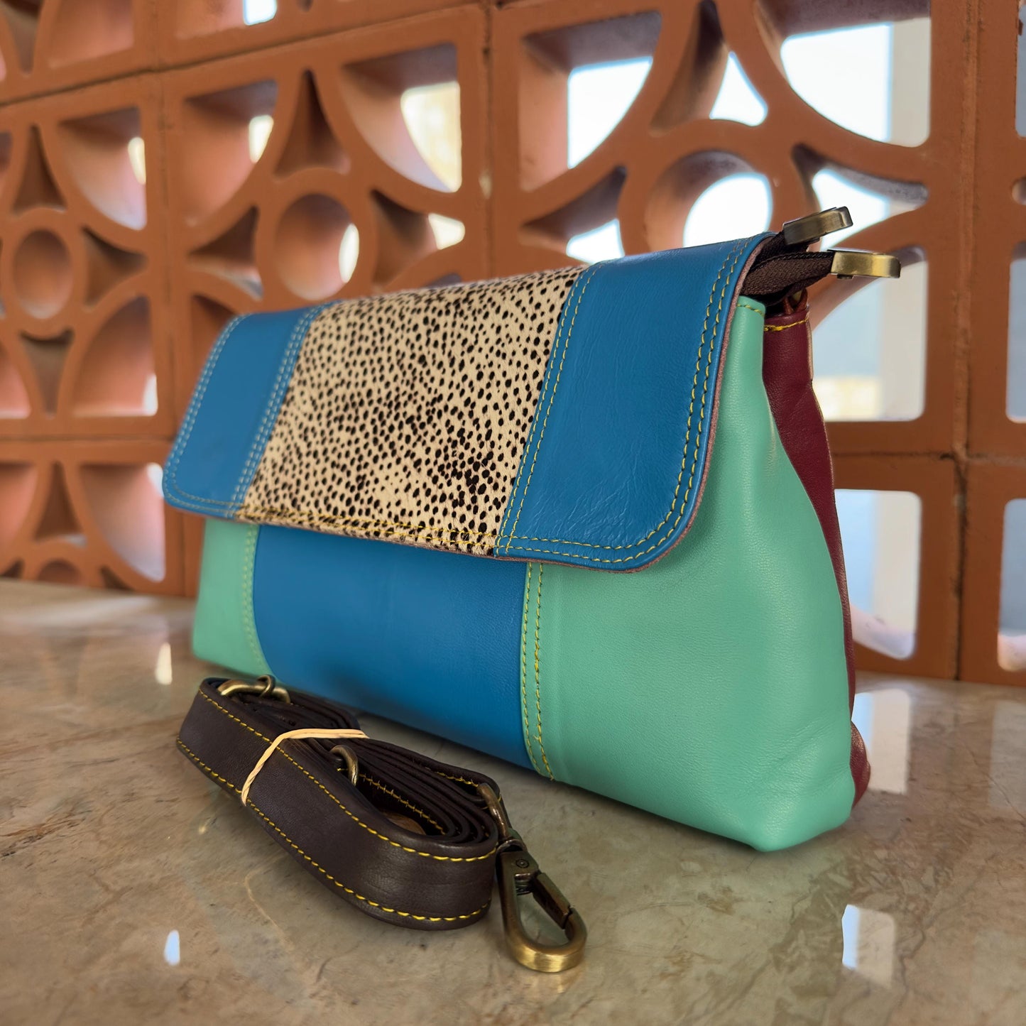 Block Coloured Leather Crossbody Bag - JayKayBoutiqueOnline