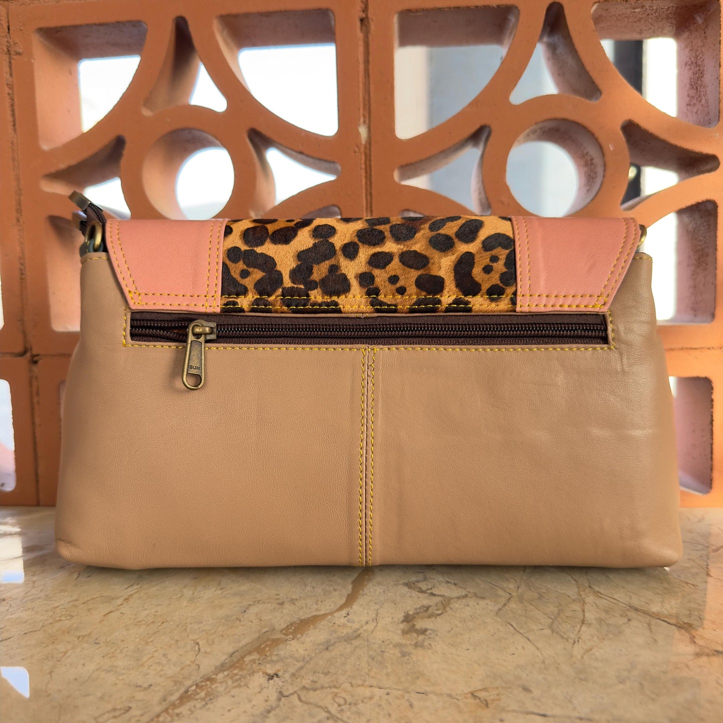 Block Coloured Leather Crossbody Bag - JayKayBoutiqueOnline