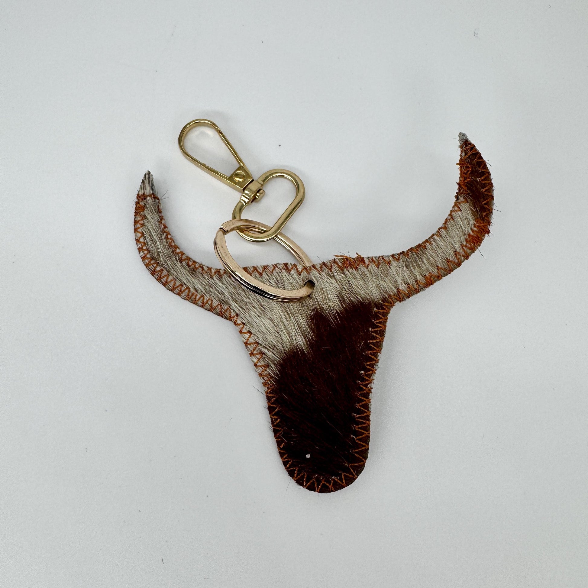 Cowhide Steer Head Keychain - Western Leather Key Fob - Rustic Farmhouse Charm - JayKayBoutiqueOnline