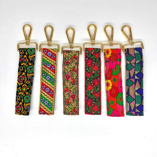 Oversized Sari Silk Key Tag Clip - JayKayBoutiqueOnline