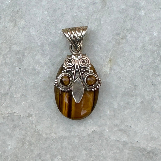 Vintage Sterling Silver Tiger's Eye Owl Pendant - Wisdom & Protection - JayKayBoutiqueOnline