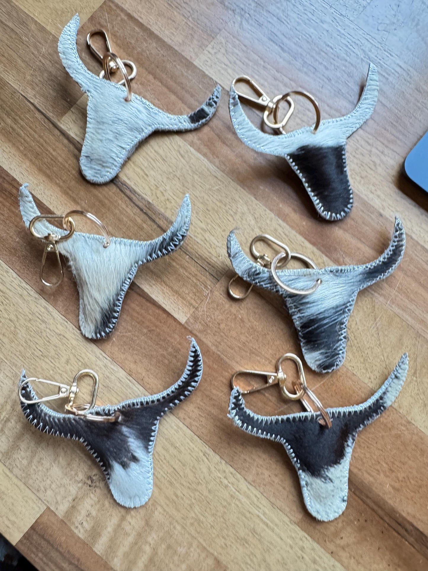 Cowhide Steer Head Keychain - Western Leather Key Fob - Rustic Farmhouse Charm - JayKayBoutiqueOnline