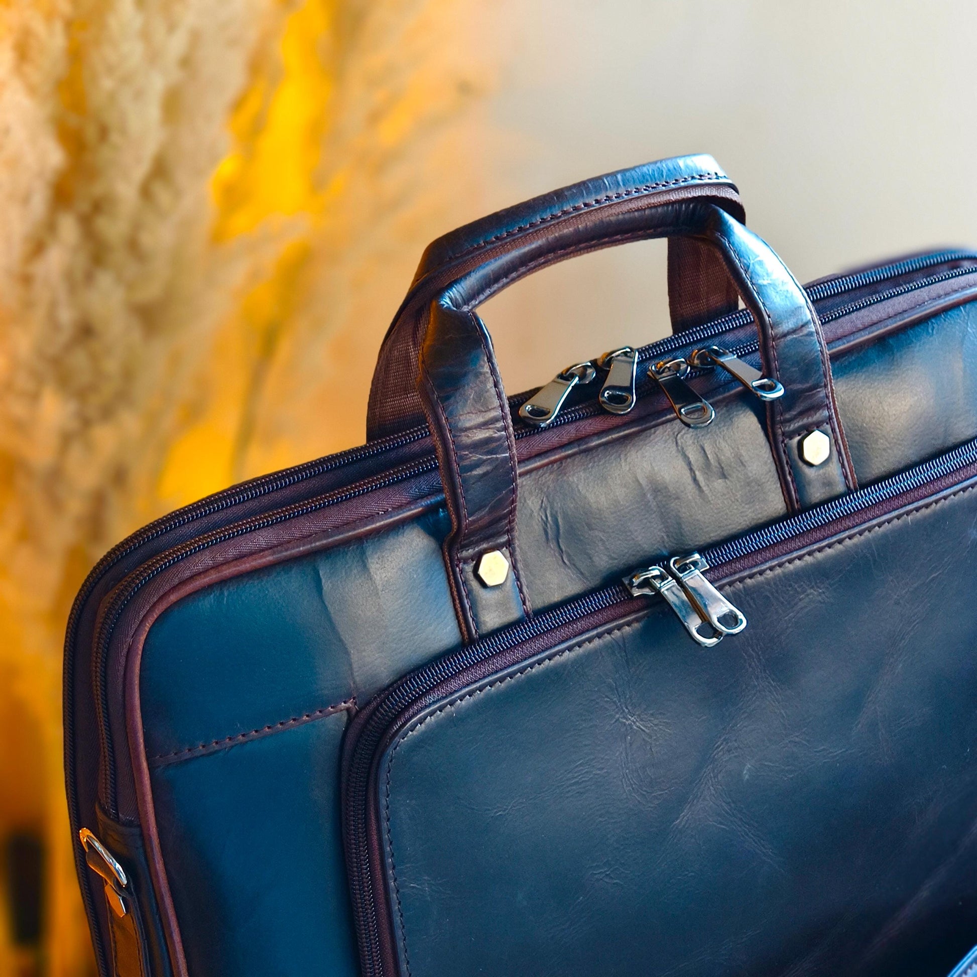 Leather 17.5" Laptop Briefcase Satchel Bag - JayKayBoutiqueOnline