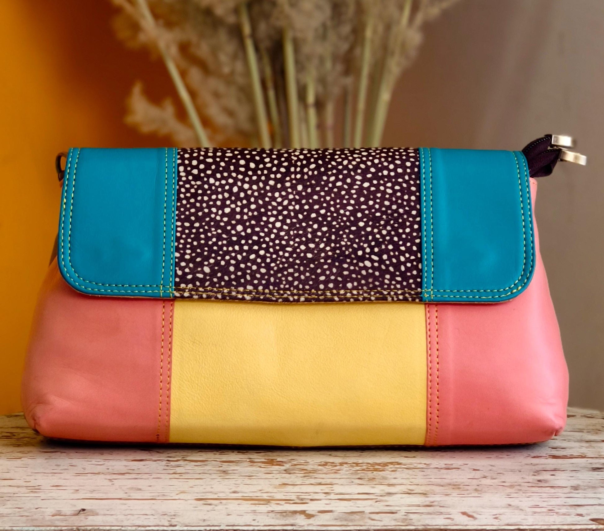 Block Coloured Leather Crossbody Bag - JayKayBoutiqueOnline