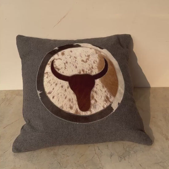 Cowhide Cushion Cover Horse Longhorn Cow Design 40x40cm