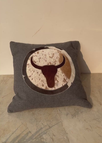 Cowhide Cushion Cover Horse Longhorn Cow Design 40x40cm